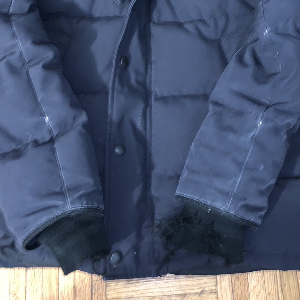 Canada Goose (Slim-Fit) - Picture 7 of 15